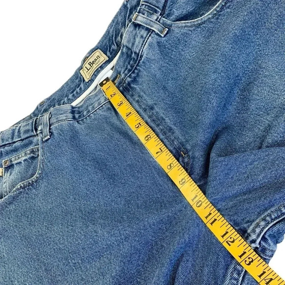 L.L. Bean Vintage Comfort Waist Straight Leg Denim Blue Jeans 40 X29 Medium Wash - Picture 14 of 16